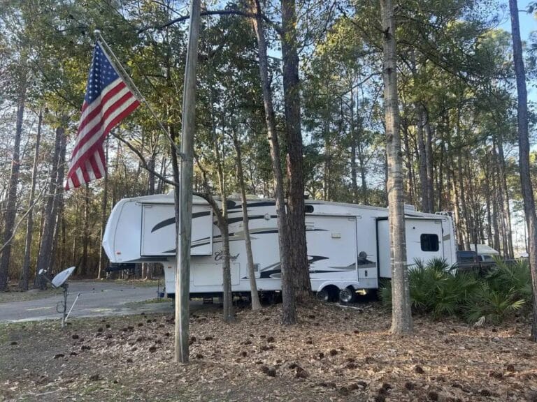 Full Hookup RV Sites